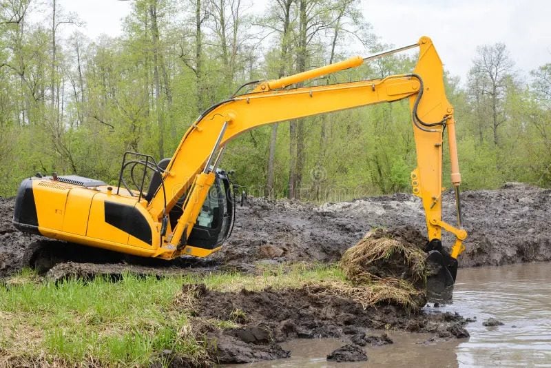 Canal Desilting